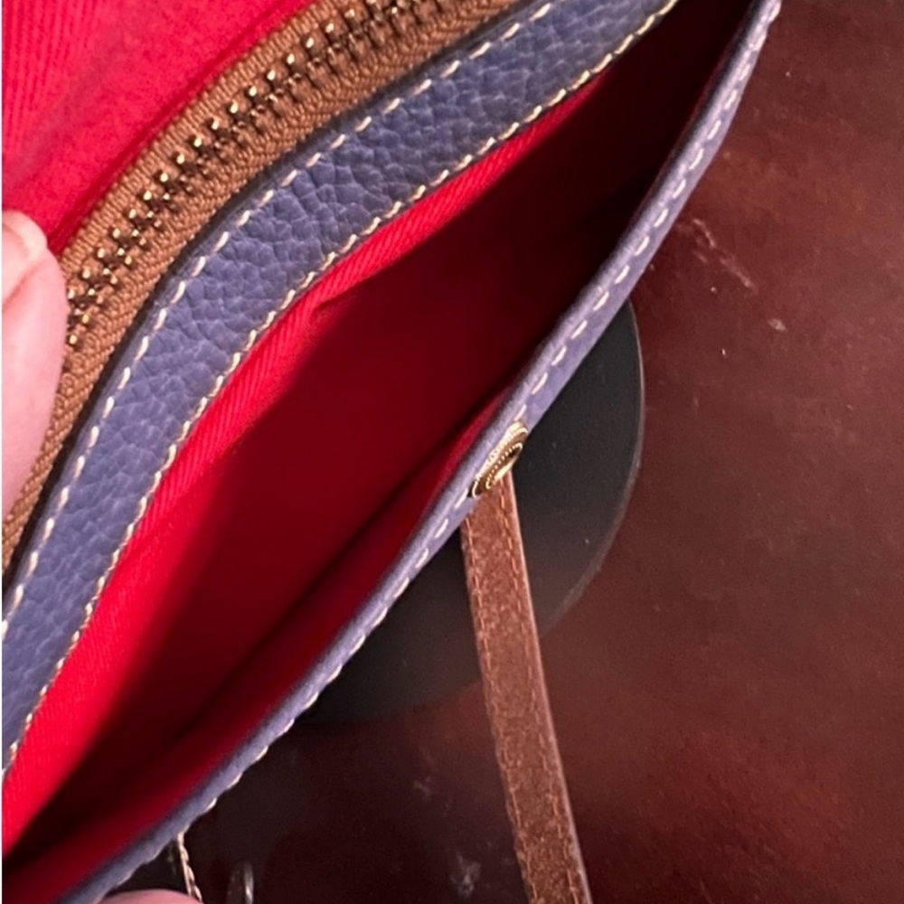 Dooney & Bourke Slate Blue Milly Pebble Grain Leather Crossbody Wristlet - Picture 8 of 9
